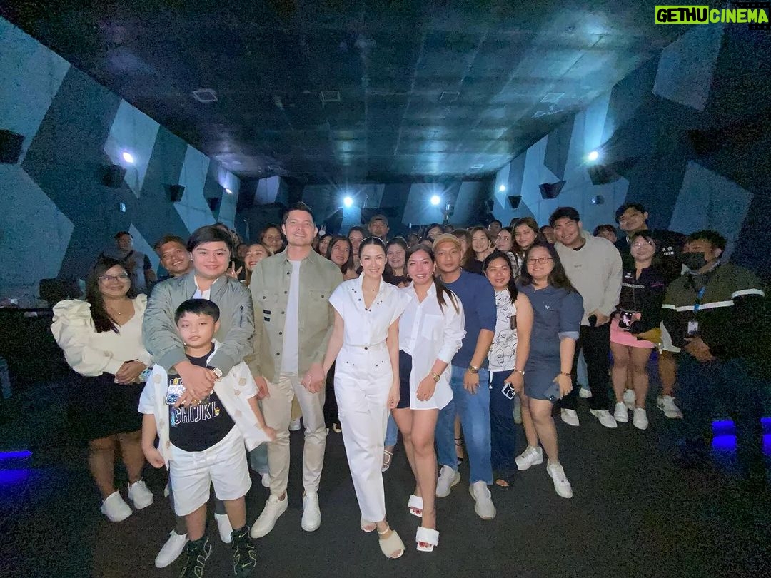 Marian Rivera Instagram - Marian Rivera and Dingdong Dantes at the #RewindMMFF Block Screening of Luxe Skin 🍿 📍 SM Megamall Director’s Club Thank you for taking your greatest loves to watch REWIND today! 💚⏪ #RewindNowShowing in MORE CINEMAS NATIONWIDE! #SalamatLods #MMFF2023
