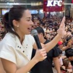 Marian Rivera Instagram - DAMANG DAMA NAMIN ANG GREATEST LOVE NIYO, PAMPANGA! 💚💚🔥🔥 Maraming salamat sa patuloy niyong suporta at pagmamahal sa #RewindMMFF! DAY 5 na at parami na nang parami ang nakararanas ng #TheRewindEffect! ⌛️⏪ #RewindNowShowing in MORE CINEMAS NATIONWIDE! #MMFF2023