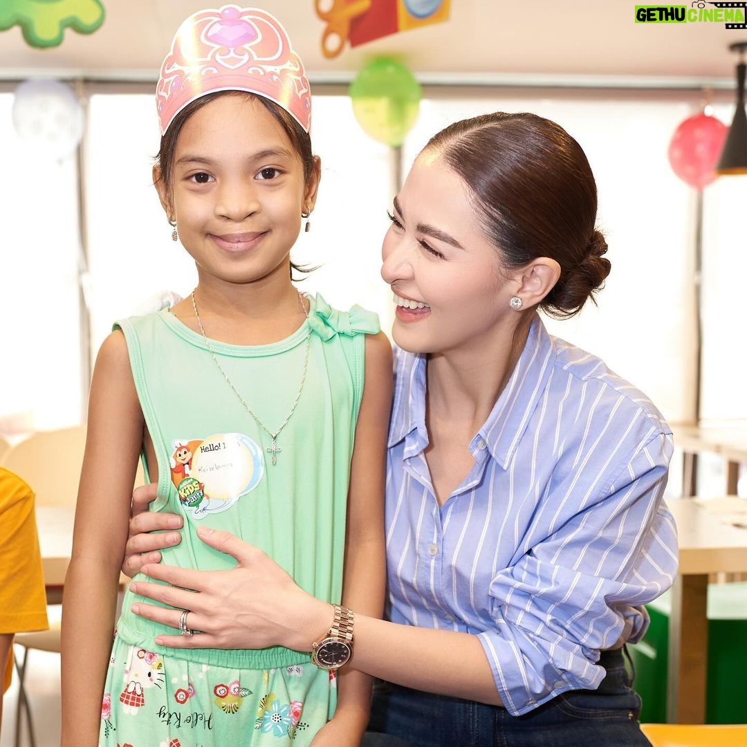 Marian Rivera Instagram - The smiles of these incredible Smile Train kids always have a special place in my heart. 💙 Let’s work together to create a world full of beautiful smiles! #SmileTrainFamily #YANangSmile ♥️