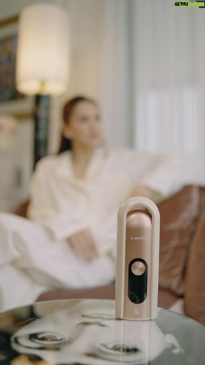 Marian Rivera Instagram - Say goodbye to the hassle of frequent visits to the salon and the troubles of shaving and waxing with Love K-Derma’s Body Silk IPL! ✨ Zap away unwanted hair and enjoy hair-free, smoother, and whiter skin in as fast as 4 weeks! This device comes with 990,000+++ flashes and an ice-cooling system, that is perfect for my easy at-home routine! ✨ Definitely my favorite Love K-Derma device at the moment! 💖 @lovekderma