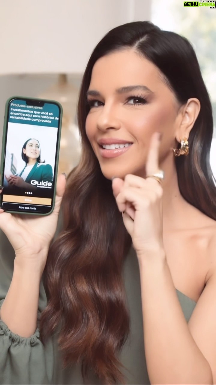 Mariana Rios Instagram - Não existe uma fórmula mágica para realizar nossos sonhos. Mas, sem dúvidas, contar com pessoas que acreditam nesses sonhos e trabalham com a gente para torná-los realidade, faz com que essa jornada seja muito mais forte e sólida. A @Guideinvestimentos entende diferentes perspectivas e possui um time diverso e inovador para auxiliar a alcançar os nossos objetivos. Essa parceria Rende. Guide Investimentos Rende.