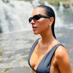 Mariana Rios Instagram - Um mergulho revigorante em plena terça-feira ☀️❤️ Trabalho, amigos, natureza e energia renovada! Obrigada Deus 🙏🏼 Chapada dos Veadeiros