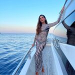 Mariana Rios Instagram - Back to paradise ☀️ Uma 🦓 feliz de volta a Porto Cervo! Porto Cervo, Costa Smeralda - Sardinia, Italy