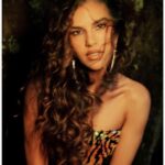Mariana Rios Instagram - 73 dias de muita emoção! ❤️🥹 Pra quem vai o prêmio da Grande Conquista? Espero vocês amanhã na final! @agrandeconquista