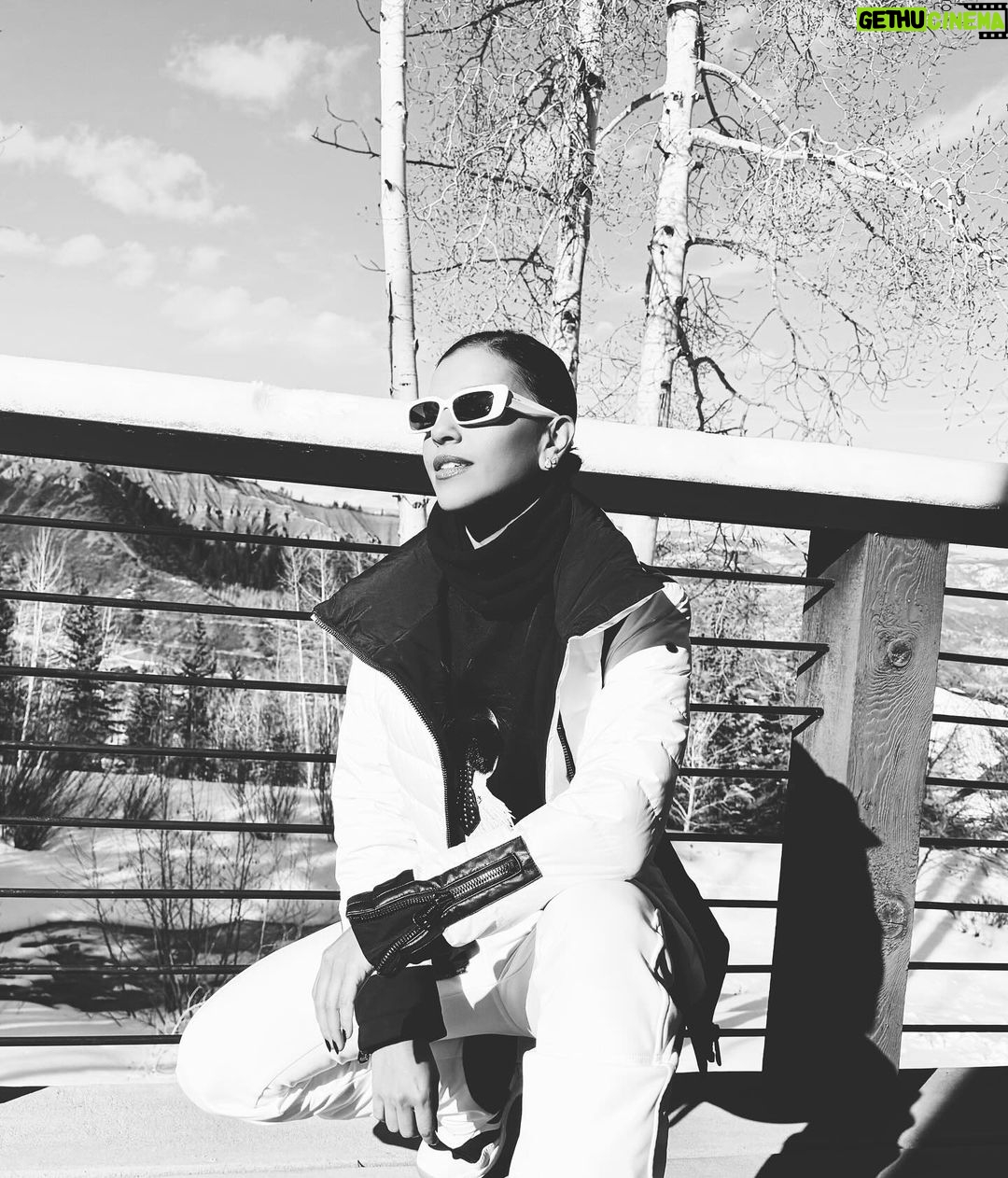 Mariana Rios Instagram - 🤍⛄️ Aspen/Snowmass- Colorado, USA