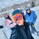 Mariana Rios Instagram - O carrossel de um carnaval feliz ❤️⛄️☀️ Aspen Mountain