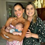 Mariana Rios Instagram - Perdidas no álbum de janeiro! O mês que mais parece um ano inteiro! 😅❤️