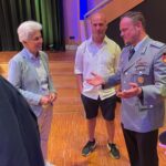 Marie-Agnes Strack-Zimmermann Instagram - Kürzlich bereiste ich erneut Bayern und erlebte dort einmal mehr herzliche Gastfreundschaft. Der Freistaat liegt mir nicht erst seit meinem Studium in München am Herzen. Mein Engagement im Wahlkampf zur #Landtagswahl hat wieder gezeigt, wie wichtig offene Gespräche sind - besonders wenn es um die aktuellen Bedenken hinsichtlich des russischen Angriffs in die Ukraine geht. Es ist die Pflicht von uns Politikerinnen und Politikern, klar und entschlossen zu kommunizieren und zu handeln. Auf der Reise war ich auch zu Besuch bei @mbdadeutschland in Schrobenhausen. Dort wurde mir bestätigt, dass der Marschflugkörper #Taurus von den Ukrainischen Soldaten eingesetzt werden kann. Wir dürfen nicht nachlassen, die Ukraine im Kampf für Frieden in Freiheit zu unterstützen. 📸: @hhn.alex & @mbdadeutschland