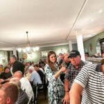 Marie-Agnes Strack-Zimmermann Instagram - Am Donnerstag war bei uns in Neuburg an der Donau: @strackzimmermann, Vorsitzende des Verteidigungsausschusses des Deutschen Bundestages. Mit ihr und dem Publikum haben @theresa_ley und ich über die großen sicherheitspolitischen Fragen und ihre Folgen für Deutschland, EU und Nato diskutiert. Vor fast genau 18 Monaten hat Russland die Ukraine überfallen. Frieden, Freiheit und soziale Marktwirtschaft sind nicht selbstverständlich. Wir müssen was dafür tun! #servuszukunft