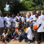 Marie-Agnes Strack-Zimmermann Instagram - In den vergangenen Tagen war ich im #Südsudan unterwegs, um mich mit #Soldatinnen und #Soldaten der Mission #UNMISS und VN-Vertretern auszutauschen und mir ein Bild von der Lage vor Ort zu machen. Die United Nations Mission in the Republic of South Sudan (UNMISS) ist ein Einsatz der Vereinten Nationen zur Friedenssicherung im jüngsten Staat der Welt. Seit 2011 beteiligt sich die #Bundeswehr an der VN-Mission und unterstützt damit den Friedensprozess im Südsudan. Mein Dank für die vertieften Einblicke vor Ort gilt zudem stellvertretend Rebecca Okwaci, Government Chief, Transitional National Legislative Assembly, Lawrence Korbandy, ehemaliger Berater des Präsidenten des Südsudan und Menschenrechtsanwalt und Marianne Kajokaya, Country Director of Women for Women International.