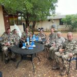 Marie-Agnes Strack-Zimmermann Instagram - In den vergangenen Tagen war ich im #Südsudan unterwegs, um mich mit #Soldatinnen und #Soldaten der Mission #UNMISS und VN-Vertretern auszutauschen und mir ein Bild von der Lage vor Ort zu machen. Die United Nations Mission in the Republic of South Sudan (UNMISS) ist ein Einsatz der Vereinten Nationen zur Friedenssicherung im jüngsten Staat der Welt. Seit 2011 beteiligt sich die #Bundeswehr an der VN-Mission und unterstützt damit den Friedensprozess im Südsudan. Mein Dank für die vertieften Einblicke vor Ort gilt zudem stellvertretend Rebecca Okwaci, Government Chief, Transitional National Legislative Assembly, Lawrence Korbandy, ehemaliger Berater des Präsidenten des Südsudan und Menschenrechtsanwalt und Marianne Kajokaya, Country Director of Women for Women International.