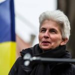 Marie-Agnes Strack-Zimmermann Instagram - Wir stehen an der Seite der #Ukraine. Heute, am 24. August 2023, erinnern wir uns an zwei bedeutende historische Momente in der Geschichte der Ukraine. Der 32. Jahrestag ukrainischer Unabhängigkeit von der Sowjetunion. Seit 1991 feiert das Land seine Freiheit und Souveränität. Gleichzeitig markiert der heutige Tag den erneuten Beginn des russischen Angriffskrieges vor eineinhalb Jahren. Die Ukrainerinnen und Ukrainer verteidigen nicht nur ihre Freiheit, sondern auch den Frieden und die Freiheit #Europa|s. Lasst uns heute alle die Ukraine in unseren Gedanken und Herzen halten. Ihre Geschichte der Unabhängigkeit und ihres Kampfes für Freiheit sollte uns alle inspirieren. #Unabhängigkeitstag #Freiheit #Solidarität