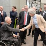 Marie-Agnes Strack-Zimmermann Instagram - Mit Wolfgang Schäuble verliert Deutschland einen herausragenden Politiker, der mit scharfem Verstand und spitzem wie tiefgründigem Humor die deutsche und europäische Politik geprägt hat wie kaum ein anderer. In Dankbarkeit sind meine Gedanken bei seiner Frau und seiner Familie.