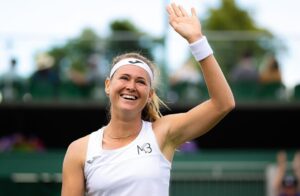 Marie Bouzková Instagram - Thank you for your support🥰🐬 See you soon on a special Sunday🍓 @wimbledon