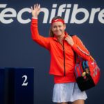 Marie Bouzková Instagram - Thank you, Miami🔥 I enjoyed my time here @miamiopen 🤗 Lets keep growing🐬 Clay court season awaits💪🏼 @lucik85 🤸🏼🤸🏼 photo credit: Robert Prange Hard Rock Stadium