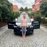 Marie Bouzková Instagram - Moc děkuji @prerostasvorcauto za pozvání na krásnou akci Noční Proud. Gratuluji všem vítězům za ocenění @ceskyrozhlas a také mi bylo ctí potkat paní Martu Kubišovou a @petrjandaolympic 😊 Vy mě sledujete a chodíte na tenis a já poslouchám vaše písničky a snažím si je zabrnkat😎😂🎾🎸 Palác Žofín