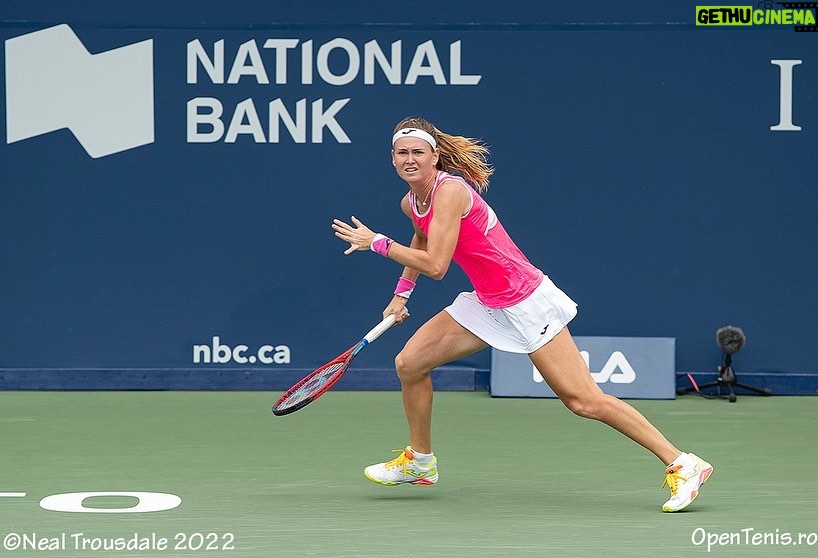 Marie Bouzková Instagram - One of my favorite tournaments @nbotoronto 🥰 Can’t wait to be back already!🫶🏼🎾🐬 National Bank Open