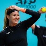 Marie Bouzková Instagram - A week full of running and some sliding😅 It was a pleasure @mutuamadridopen Nos vemos el año que viene, gracias por todo🤗🐬 Caja Mágica