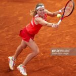 Marie Bouzková Instagram - Grateful for these moments🥰🐬 First top 10 win on clay🫣 @mutuamadridopen 📸 @angelmartinezphoto