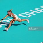 Marie Bouzková Instagram - It’s more than chasing a tennis ball☺️💭 Thank you @mubadalaabudhabiopen for doing a great job at hosting this event for the first time☀️ Abu Dhabi