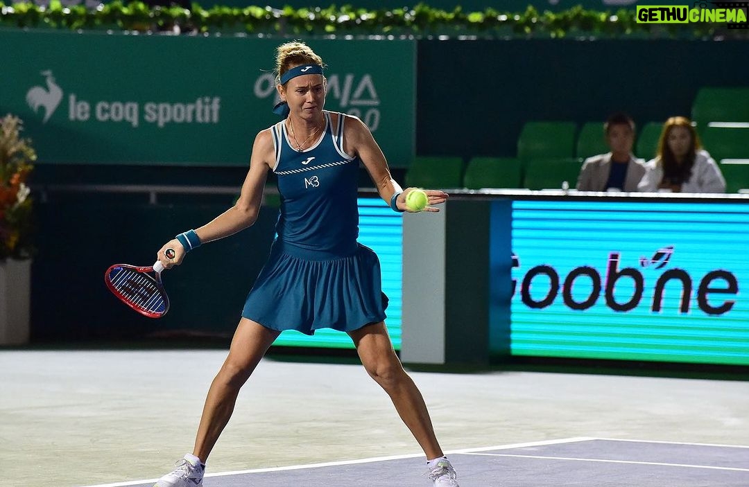 Marie Bouzková Instagram - First time in Seoul and definitely coming back!😍👌🏼 Thank you @koreaopentennis for your hospitality and Korean fans🇰🇷🫶🏼🐬 also a big thank you to @matteksands for playing with me and congratulations for title #30🔥💪🏼 Olympic Park, Seoul