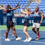 Marie Bouzková Instagram - Merci Montreal, it was so fun playing here!🤗 This week had a bit of everything, lets repeat it in 2 years again🤩🎾🏃🏼‍♀️☔️ @alliancemontreal 🏀 @obnmontreal 🙏🏼🐬 Iga Stadium