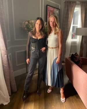 Mariel Molino Instagram - WERE GONNA NEED A SHOVEL✂️ 
What aaaaa riiiiiiide @thewatchfuleye is out. FULLY. We loved getting to work on this show!! Feelin really lucky that i got to do this with THIS cast and crew. Made me feel at home even though I was being haunted by ghosts and tings. Thank you for all the love!!! Thank you @emilyfoxy821 for being our capitaaan. And ofcourse @freeform for keepin it reeeeal. Keep an 👁️ out yall. #Lennyfromtheblock #thewatchfuleye