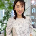 Mariko Dou Instagram - おはようございます！ 今朝もアベモニをご覧下さった皆さま、ありがとうございます😊 台風の接近で、今日・明日は不安定な天気となりそうですね。 最新の情報にご注意下さい。 さて、髪を切りスッキリしました♪ #おはようございます #アベモニ #ありがとうございます #台風 の情報にご注意下さい #ヘアカット しました #堂真理子 #テレビ朝日 #アナウンサー