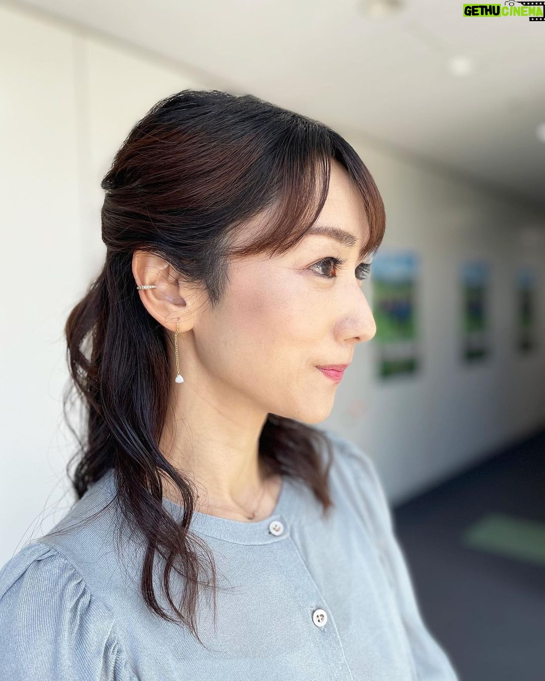 Mariko Dou - 2.7K Likes - 本日の「ワイド!スクランブル」の衣装は、
☆ニット,スカート… #laissepasse
☆アクセサリー… #ete
でした👗✨
今日も暑いですが、午後も頑張りましょう♪
#大下容子ワイドスクランブル #ワイドスクランブル #ニュース #テレビ朝日 #堂真理子 #アナウンサー #アナウンサー衣装 #番組衣装