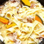 Mariko Dou Instagram - 急に寒くなりましたね❄️ 一昨日の #おうちごはん は、ほうとうにしました🍲テレビで紹介していたのを見て息子が食べたくなったようで、リクエストが入りました笑 ぽかぽかに温まりました〜♨️ 今日も気温が上がらなそうですね。暖かくしてお過ごしください✨ #ほうとう #かぼちゃ #里芋 #にんじん #しめじ #野菜 #たっぷり #今日 も #寒い ですね #堂真理子 #テレビ朝日 #アナウンサー