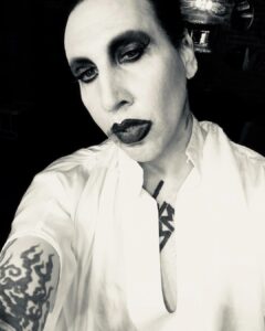 Marilyn Manson Instagram - Happy to shoot with @ellenvonunwerth again.