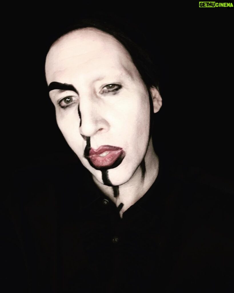 Marilyn Manson Instagram - Last show in Los Angeles. My home town!