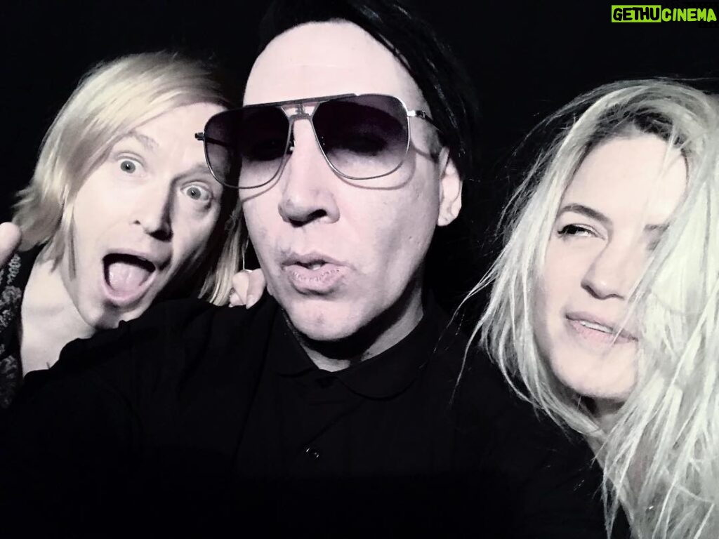 Marilyn Manson Instagram - Two of the best singers in the world. 3.