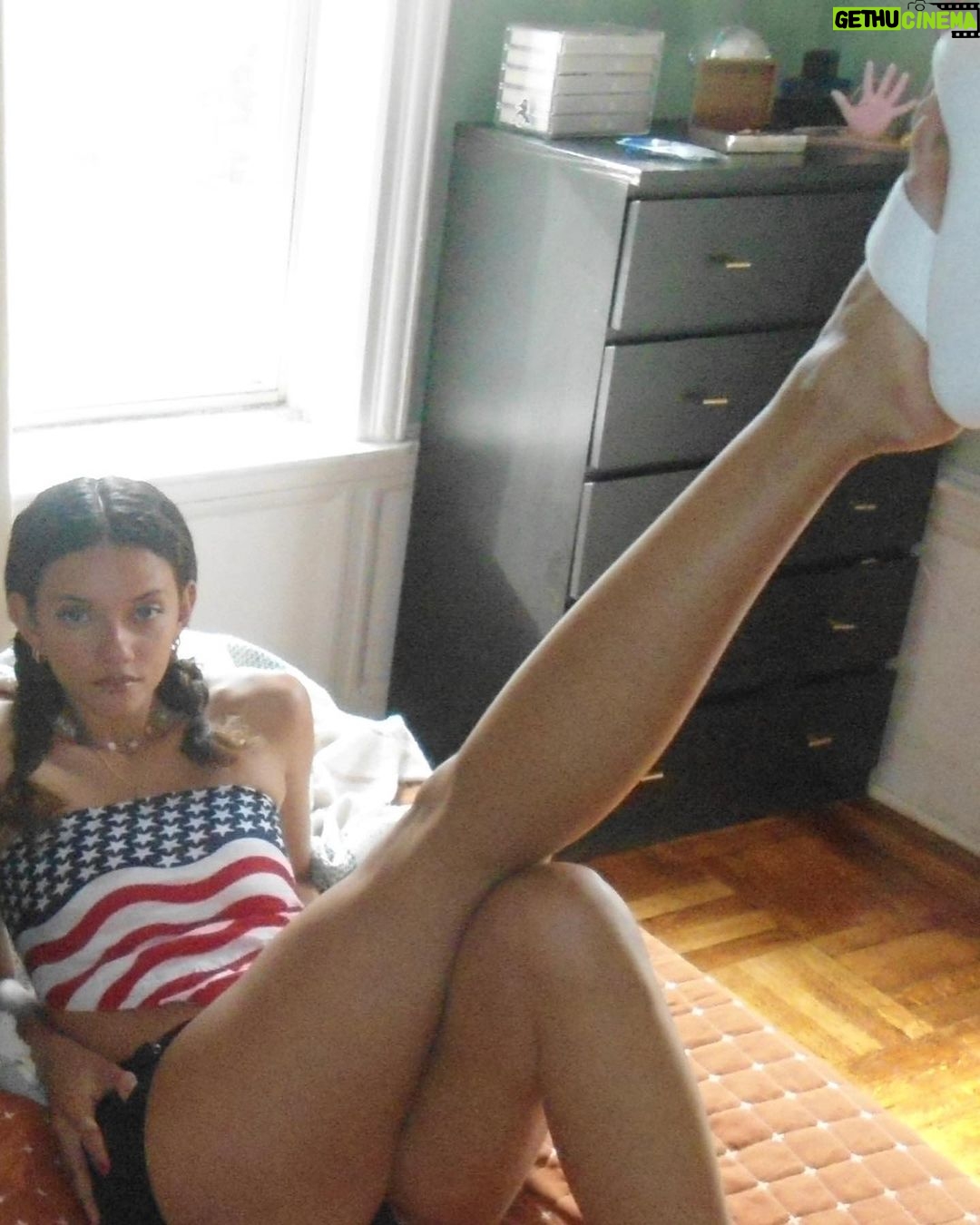 Marina Nery Instagram - Weekly dump, summer is here peeps 🍒 New York, New York
