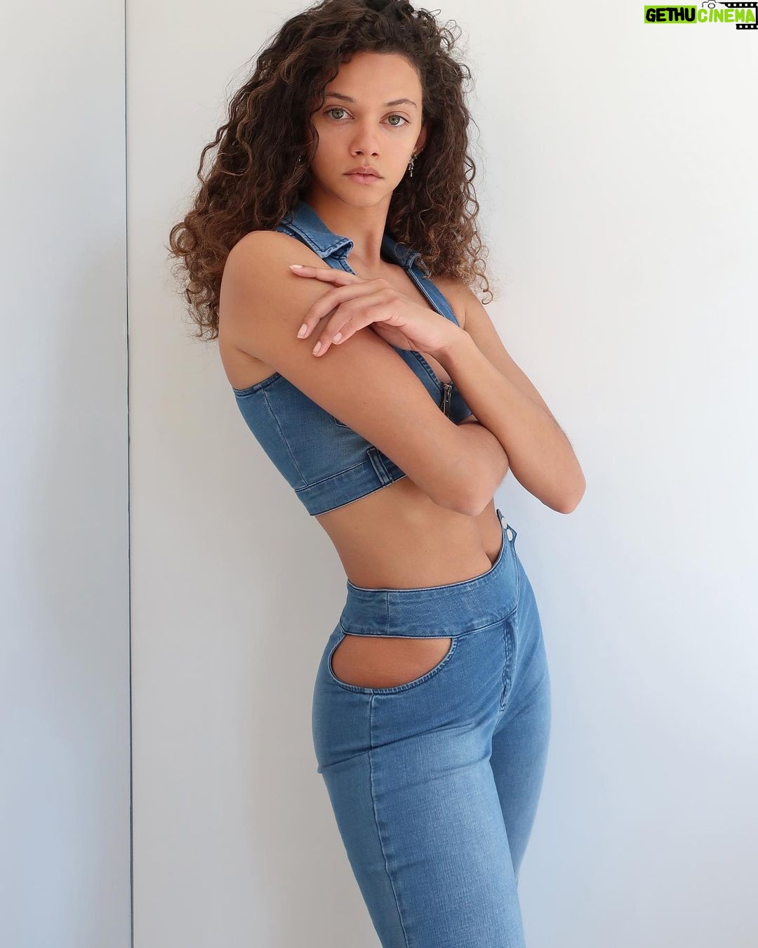 Marina Nery Instagram - Hot girl summer is now represented bu @newyorkmodels 😘 New York, New York