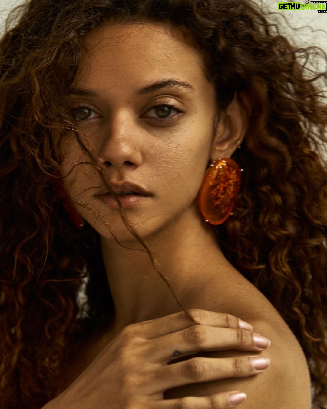 Marina Nery Instagram - This year in the first time ever that I don’t spend the NYE home, and for some it might sound a bit dramatic, but in my hometown is where I feel closest to myself, to my essence, and being a ritualistic person, it has helped me to keep sane in a life of constant inconsistency, so that ritual of being home was a good one. So here is the first thing I learned this year , even unwelcome change can be positive, and I say this sitting at a beautiful beach at a new location that I have never seen before, what turned out to be a great outcome of waiting a better time to go to Brazil. For that, I am grateful. It was a year of choices, which being such a rational is hard, there’s always something to loose, but the second thing I learned was, dealing with our choices is growth, even when it seems that those choices led you to a path you didn’t want, for that I am grateful. The third thing is very clear already, and if you made this far you probably noticed, I am grateful for you and your time, and for me and the collective of experiences that formed me, and the people I encountered, I don’t think I have ever been so thankful for my life like I am today. Happy present, happier new year! Love, Marina