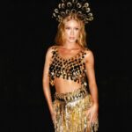 Marina Ruy Barbosa Instagram - Sendo linda, feliz e oficialmente de férias aproveitando o último dia de carnaval 🌞