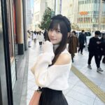 Marina Yamada Instagram – .
新宿で用事済ませたあとの帰り道🧸
トップスはファンの女の子がプレゼントしてくれたの〜
こういう形大好き♡かわいい🫶🏻
カチューシャは @jumelle_jp の♡
カチューシャひさしぶりにつけたかも。
おっきいリボンとレースがついててかわいい..お気に入り🖤
寒くてもちょっとくらい我慢して着るかわいいお洋服は最高だ♡笑
#提供