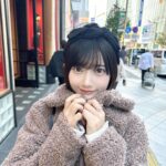Marina Yamada Instagram – .
新宿で用事済ませたあとの帰り道🧸
トップスはファンの女の子がプレゼントしてくれたの〜
こういう形大好き♡かわいい🫶🏻
カチューシャは @jumelle_jp の♡
カチューシャひさしぶりにつけたかも。
おっきいリボンとレースがついててかわいい..お気に入り🖤
寒くてもちょっとくらい我慢して着るかわいいお洋服は最高だ♡笑
#提供