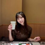 Marina Yamada Instagram - . 妹と美味しいお肉食べてきた♡ うしごろのお肉ほんとにおいしい..🥺 @ushigoro_yakiniku 季節限定特別コースたべました！🍁 ボリューム満点のコースで 極みのタン、ユッケ、シャトーブリアンとかとか... おなかいっぱい食べました♡ 美味しいお肉食べてお酒も飲んで幸せだった〜〜 お店の雰囲気も落ち着いてて過ごしやすかったので 妹とひたすら食を楽しみました..🤍 みんなも是非行ってみてね·͜· ︎︎ᕷ #うしごろ貫 #日本酒 #恵比寿焼肉 #五反田焼肉 #焼肉 #PR 焼肉と和酒 うしごろ 貫