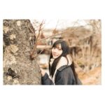 Marina Yamada Instagram - . 定期的にシャンプーを変えてみてるのだけど 冬は乾燥とかパサつきもあってどれにしようか悩んでて 最近気になってた PFINES(ピフィニ)のシャンプー使ってみてる🫧 @pfinesofficial パーソナライズシャンプーで 自分の悩みや髪質で 診断結果に合ったシャンプーを選んでもらえるの♡ 香りは5つの香りの中から選べるんだけど わたしはコンフィデントを選びました🩵 カシスやローズ、ムスクの香りのもので バスタイムもお風呂上がりもすごくいい香りで幸せなきもちになる..♡ 是非みんなも診断して自分に合った シャンプーとトリートメント使ってみてね🧴‎◌𓈒𓐍 #pr #pfines #ピフィニ #パーソナライズシャンプー #フレグランスシャンプー #ヘアケア
