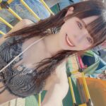 Marina Yamada Instagram - . 着いてわりとすぐプール入ったし スライダーとかで思いっきり顔面に水浴びたけど 縮毛矯正してたおかげで 一日中ずーっと髪の毛だけはさらさらだった♡笑 @aid_hair @akiyamasensei_aid ありがとうございます🥺✨️ #東京サマーランド #サマラン #プール #水着 #デニム水着 #デニムビキニ #swimwear