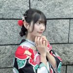 Marina Yamada Instagram - . この前イベントで着た着物❤️𓂃 𓈒 水色っぽいのにしようかとも思ったけど あんまり着たことない黒系でお正月っぽい感じのを お店の方に選んでもらった♡ やっぱりお着物っていいよね〜 和服だいすき。 たくさん着たいな