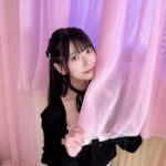 Marina Yamada Instagram - . 2023年も本当にありがとうございました🐇♡ 振り返ってみると今年も、 声優としてのお仕事はもちろん いろんなジャンルのお仕事させて頂けたなあ。 楽しかった！！と思える一年でした！ その中でたくさん考えたり悩むこともありましたが、 その度に友達や家族、周りの方々に支えて頂きました。 ファンの方々も、 1年に何度も何度もイベントやライブなど たくさん足を運んでくださったり、 なかなか会えない方でもお手紙を送ってくださったり、 いろんな方法で愛を伝えてくださって。 本当にありがたいです。ありがとうございます。 感謝してもしきれないくらい、 わたしの活力になっています..❁¨̮ 関わって下さった全ての方に感謝。 2024年もまた1年、 皆様と共に笑顔で過ごしていけたらと思います⠉̮⃝︎︎🤍 来年もよろしくね！ 良いお年を！ #2023 #大晦日
