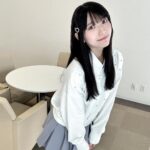 Marina Yamada Instagram - . 2023年仕事納めでした！ 最後のお仕事はギルドロ番組収録·͜· ︎︎ たくさん笑っておわりました♡ 今日のお洋服かわいいって褒められたので 載せておきます！ @jumelle_jp のトップスお気に入り🤍 気温が落ち着かなくて体調崩しやすかったりするので みんな体調に気をつけて元気に年越ししようね🐥 #提供 フジテレビ