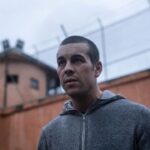 Mario Casas Instagram - Cuenta atrás. #ElInocente viernes ya disponible en @netflixes @netflix 😇