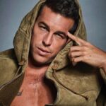 Mario Casas Instagram -