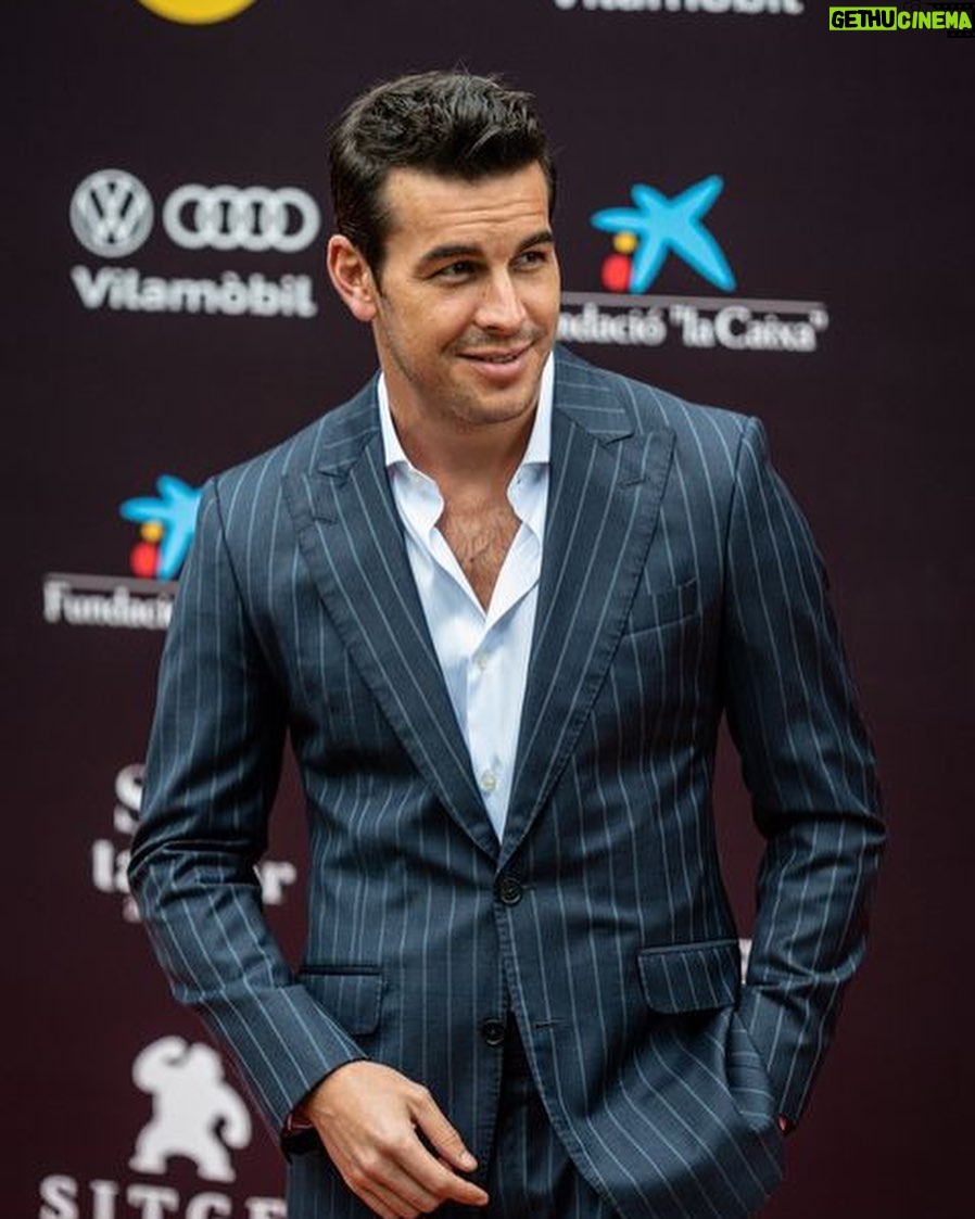 Mario Casas - 745.3K Likes - Gracias siempre @sitgesfestival 16 de octubre estreno en cines, #NoMatarás @davidvictori @milenasmitm @_fernandovaldivielso_ @elisabethlarena @filmaxpresenta
-
Estilismo @noapict_management