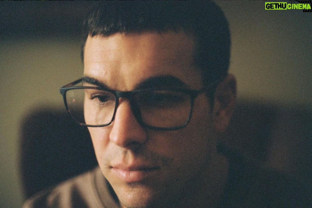 Mario Casas Instagram - ⏱10 días⏱. #NoMatarás. Estreno 16 de octubre en cines.
