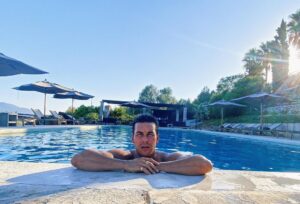 Mario Casas Instagram - Time to relax and chill 🌴 
-
@viajesnuba